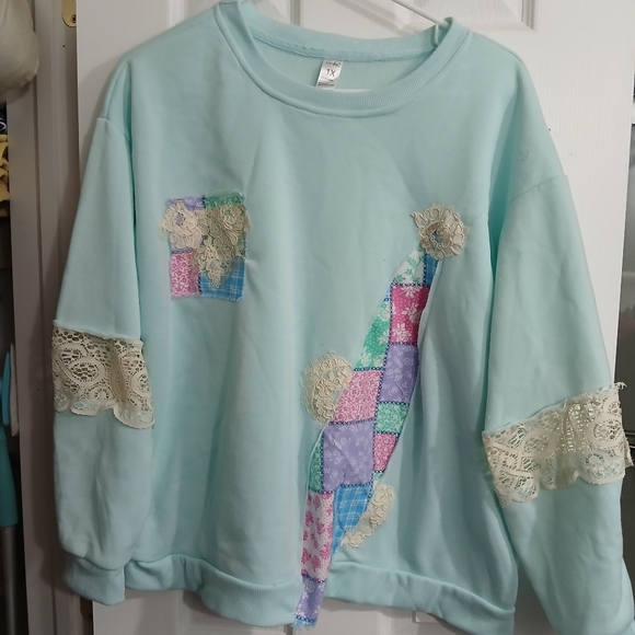 just be Tops - Sweatshirt One Of A Kind